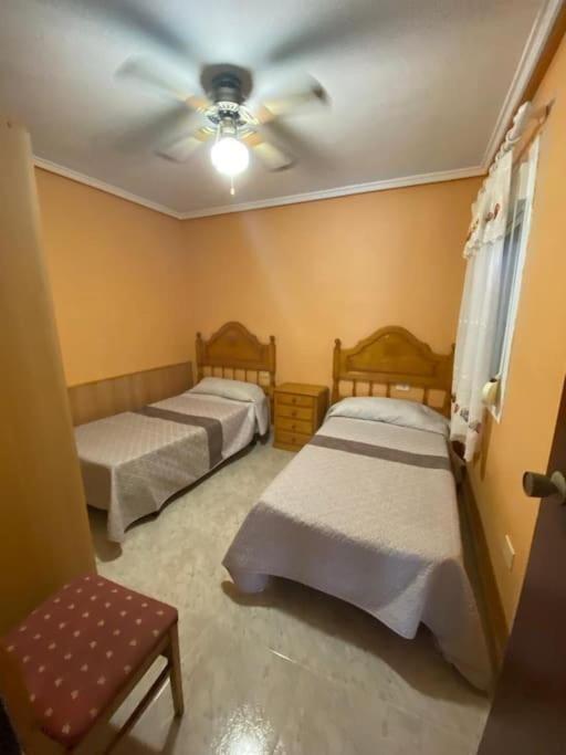 Apto Con Terraza Y 2 Dormitorios. 600 Megas Wifi. Санта Пола Экстерьер фото